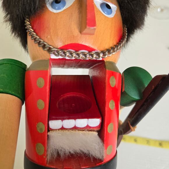 Steinbach Volkskunst Nutcracker English Guardsman 16" Made in Germany - Picture 9 of 9